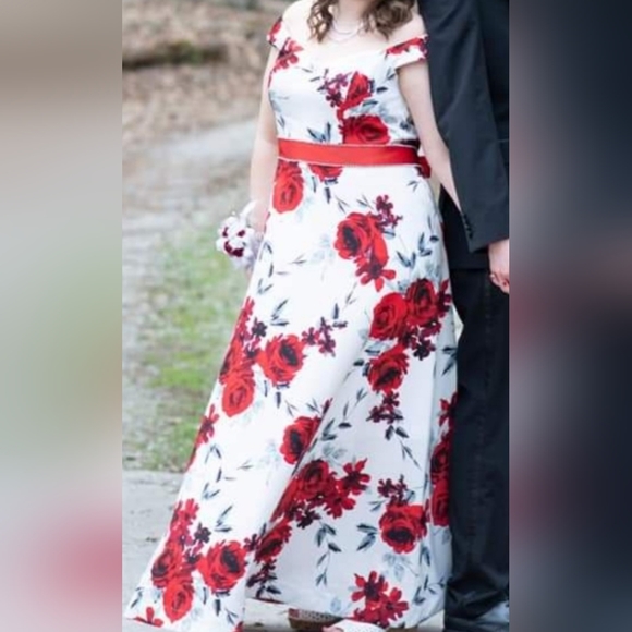 Jcpenney White Formal Dresses Jcpenney 2025 Jcp Cocktail Dresses Jcpenney  2025 Penneys Plus Size
